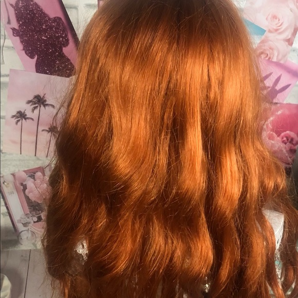 Red Long Wavy Wig Without Bangs - New, never worn - Picture 4 of 5